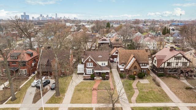 561 E Grand Boulevard, Detroit City, MI 48207