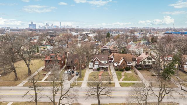 561 E Grand Boulevard, Detroit City, MI 48207