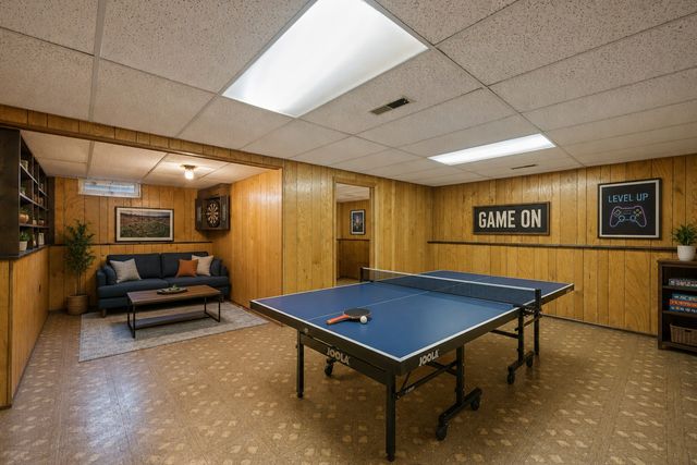 9508 Oliver Avenue N, Brooklyn Park, MN 55444