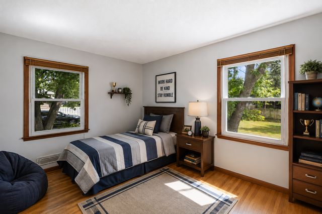 9508 Oliver Avenue N, Brooklyn Park, MN 55444