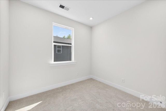 6022 Pivot Court, Charlotte, NC 28205