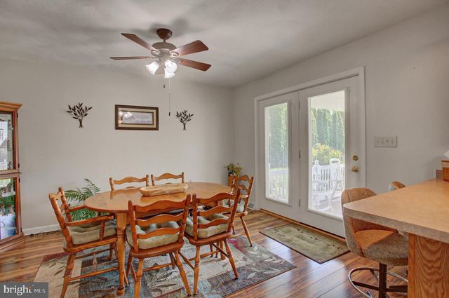 1407 HAMILTON HILLS DRIVE, Chambersburg, PA 17202