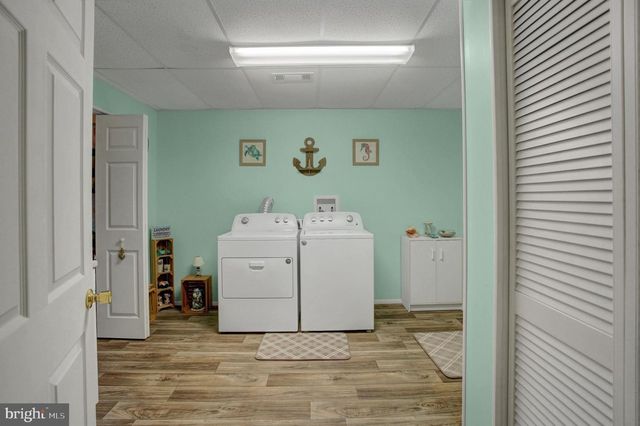 1407 HAMILTON HILLS DRIVE, Chambersburg, PA 17202