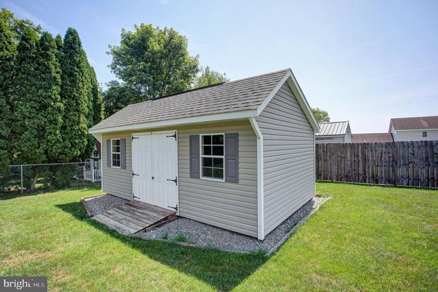 1407 HAMILTON HILLS DRIVE, Chambersburg, PA 17202
