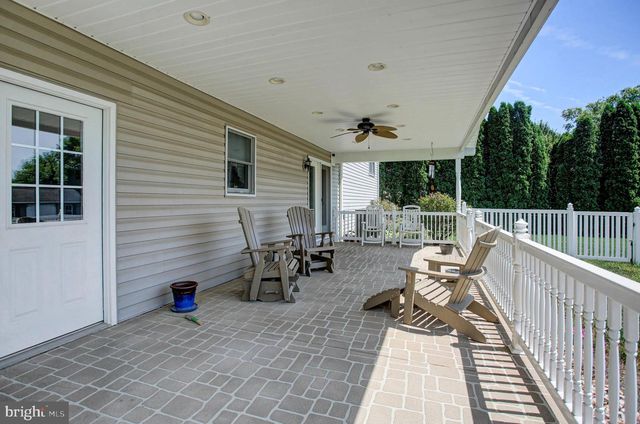 1407 HAMILTON HILLS DRIVE, Chambersburg, PA 17202