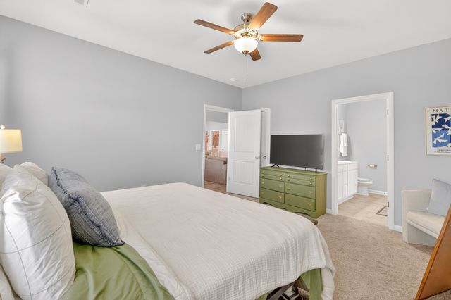 1422 Blackstone St, Murfreesboro, TN 37129