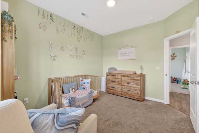1422 Blackstone St, Murfreesboro, TN 37129
