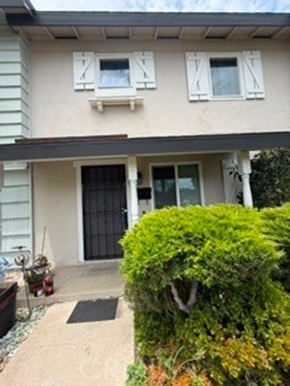 9675 Adams, Huntington Beach, CA 92646
