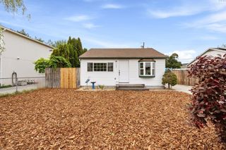 513 Smith Ave, Richland, WA 99352