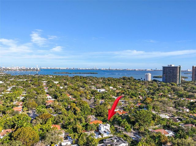 659 NE 73rd St, Miami, FL 33138