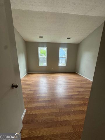 491 Prince Of Wales, Stone Mountain, GA 30083