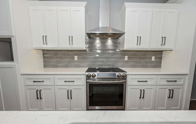 936 S Weller Avenue, Springfield, MO 65802