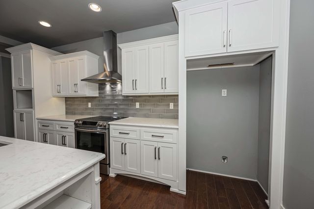 936 S Weller Avenue, Springfield, MO 65802