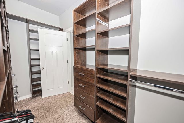 936 S Weller Avenue, Springfield, MO 65802