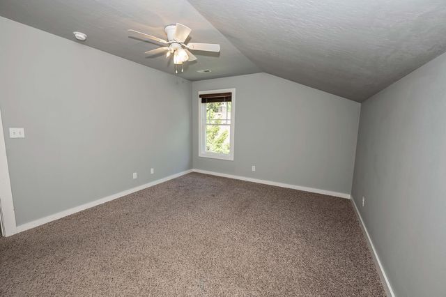 936 S Weller Avenue, Springfield, MO 65802