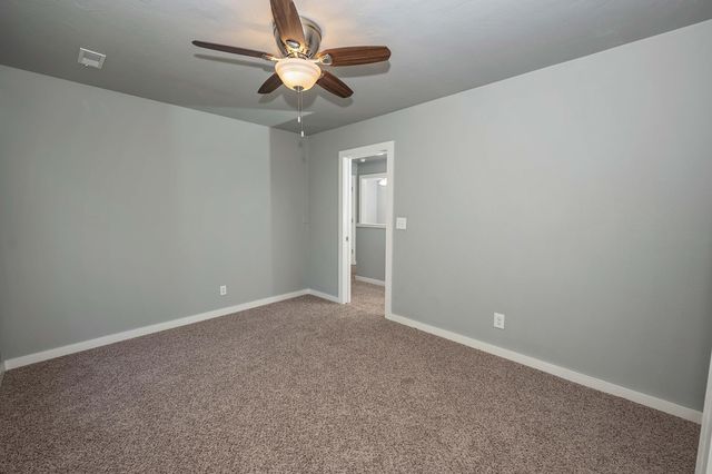 936 S Weller Avenue, Springfield, MO 65802