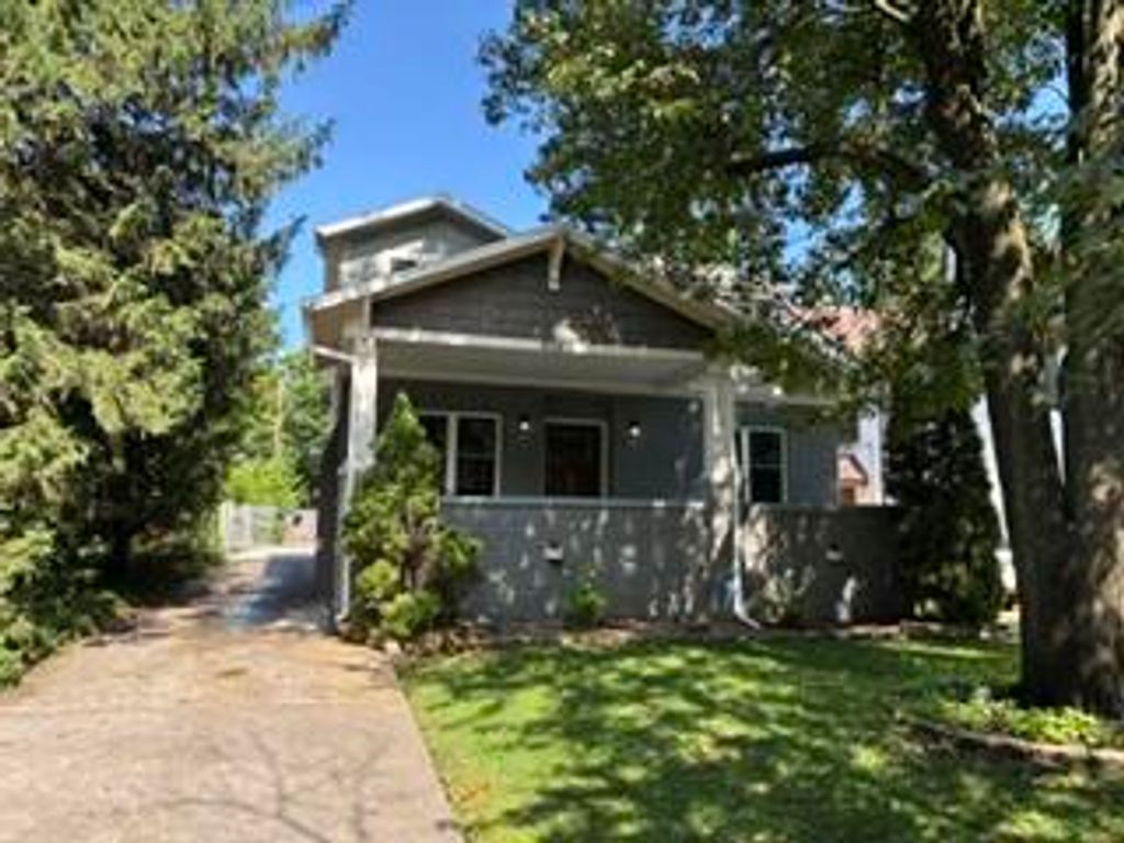 936 S Weller Avenue, Springfield, MO 65802