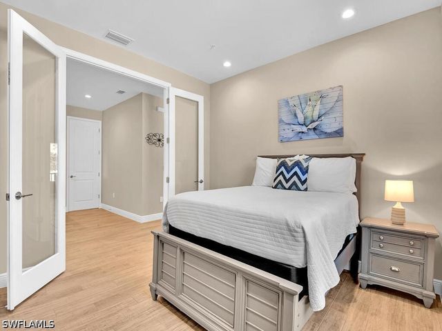 2561 Seychelles DR 308, Naples, FL 34112