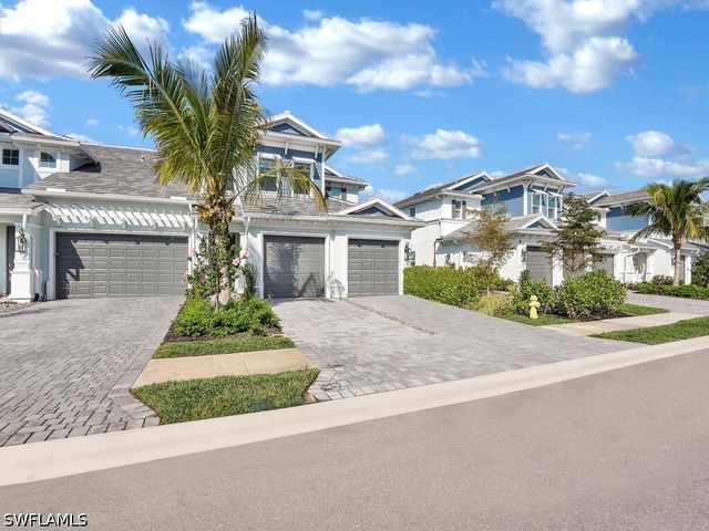 2561 Seychelles DR 308, Naples, FL 34112