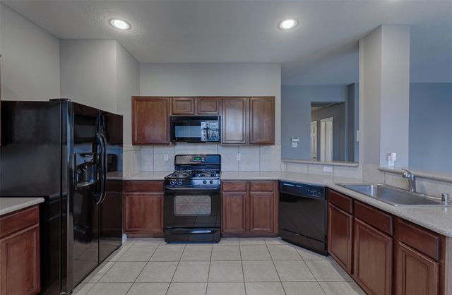 4018 Old Pine Grove Drive, Humble, TX 77346