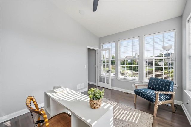 1815 E Lilac LANE, Oak Creek, WI 53154