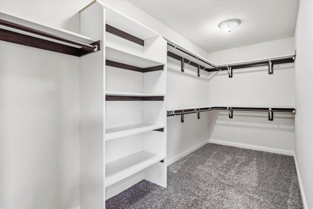 1815 E Lilac LANE, Oak Creek, WI 53154