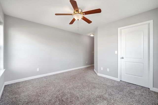 1815 E Lilac LANE, Oak Creek, WI 53154