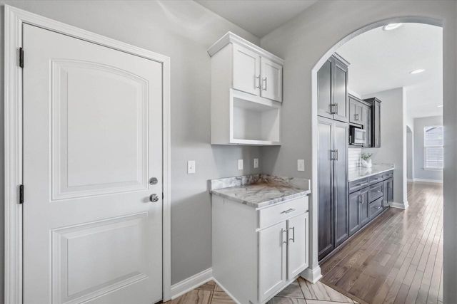 1815 E Lilac LANE, Oak Creek, WI 53154