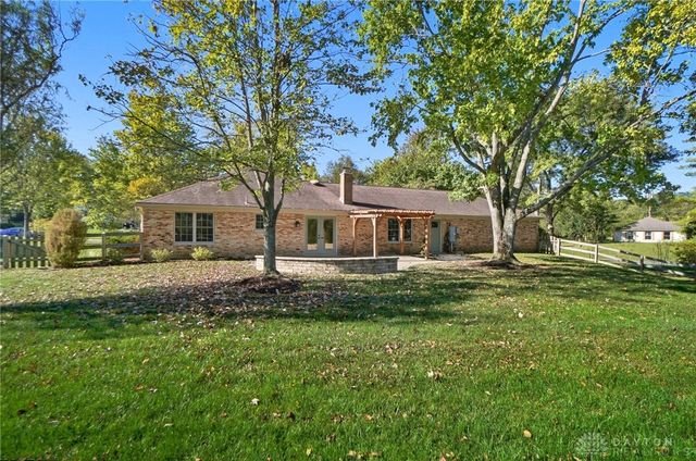 1553 Roamont Drive, Centerville, OH 45459