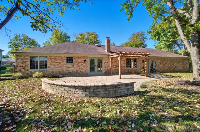 1553 Roamont Drive, Centerville, OH 45459