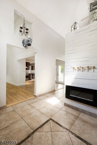 19 Highview Ter, Cedar Grove Twp., NJ 07009