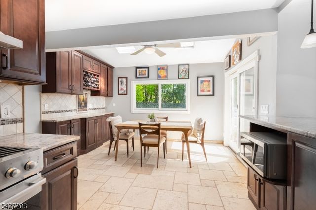 19 Highview Ter, Cedar Grove Twp., NJ 07009