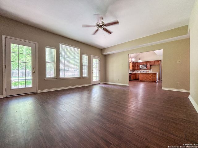 134 Maderas, Seguin, TX 78155