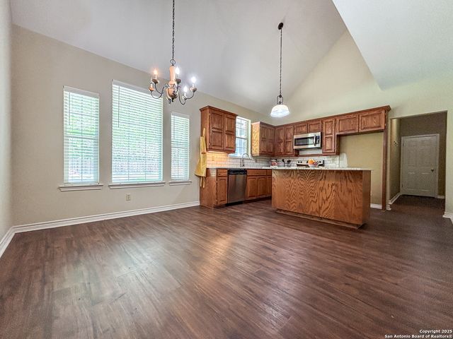 134 Maderas, Seguin, TX 78155