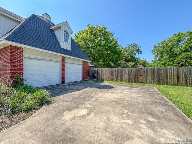 134 Maderas, Seguin, TX 78155