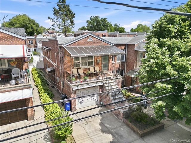 2752 Fish Avenue, Bronx, NY 10469