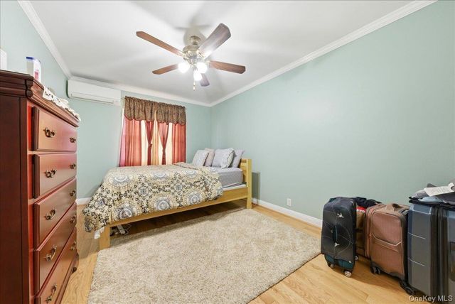 2752 Fish Avenue, Bronx, NY 10469