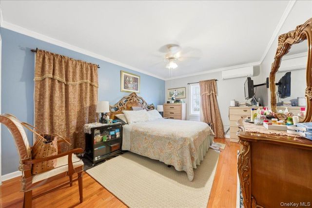 2752 Fish Avenue, Bronx, NY 10469