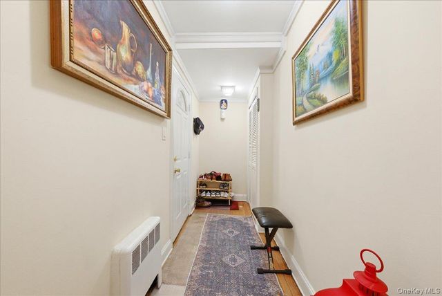 2752 Fish Avenue, Bronx, NY 10469
