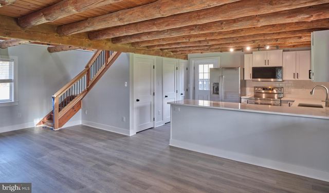 4325 LEHNENBERG RD, Riegelsville, PA 18077