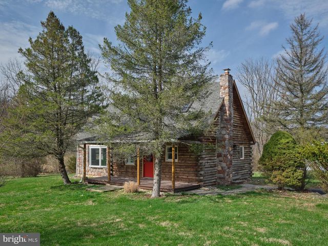 4325 LEHNENBERG RD, Riegelsville, PA 18077