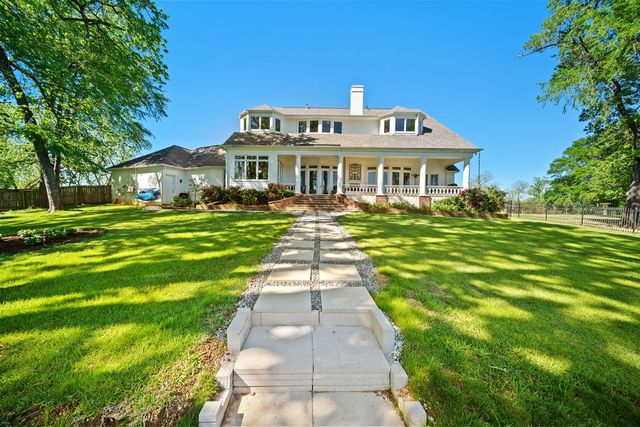 320 Hines Crossing, Bullard, TX 75757