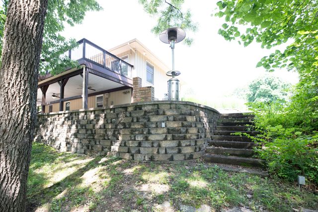 6303 S OLD VILLAGE RD, Columbia, MO 65203