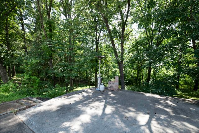 6303 S OLD VILLAGE RD, Columbia, MO 65203