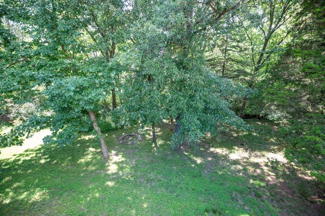 6303 S OLD VILLAGE RD, Columbia, MO 65203