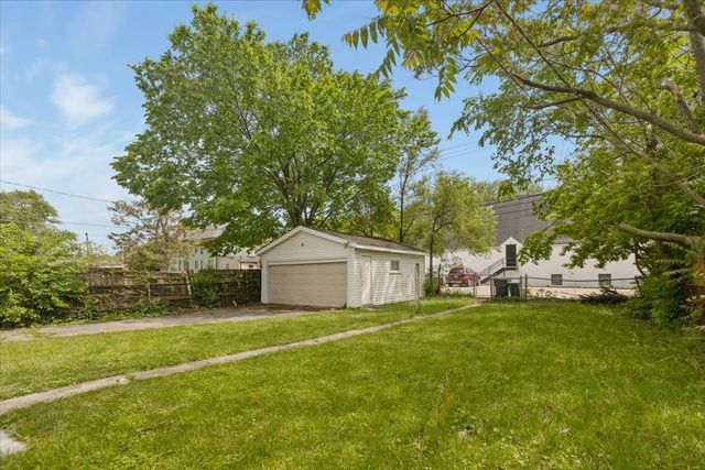 1912 Emerson Street, Evanston, IL 60201