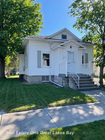 1003 Mackinaw Street, Saginaw, MI 48602