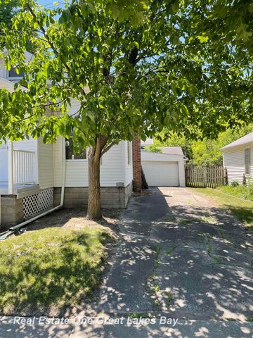 1003 Mackinaw Street, Saginaw, MI 48602