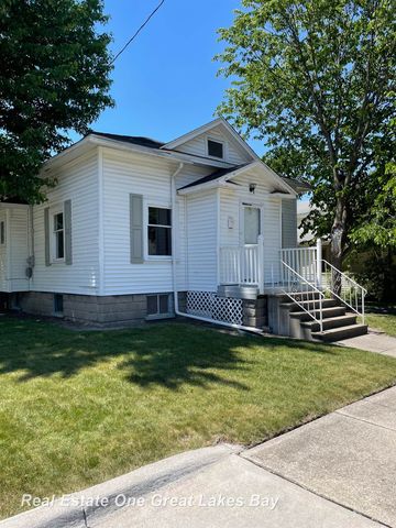 1003 Mackinaw Street, Saginaw, MI 48602