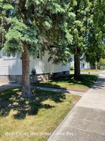 1003 Mackinaw Street, Saginaw, MI 48602